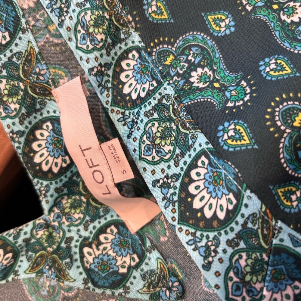 LOFT Teal Paisley Print V-Neck Tie-Waist Camisole - Picture 6 of 11